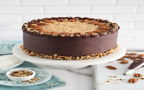 Smashed Chocolate Cake: Quick, Simple, and Delicious Dessert