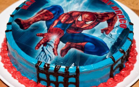 How to Make Spider Web Cake Easy Step by Step Recipe for Beginners