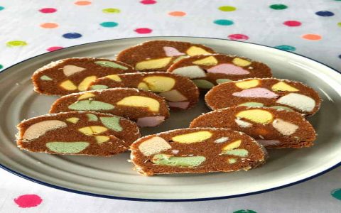Easy Cake Polar Bear Recipe: A Fun Baking Project for Kids