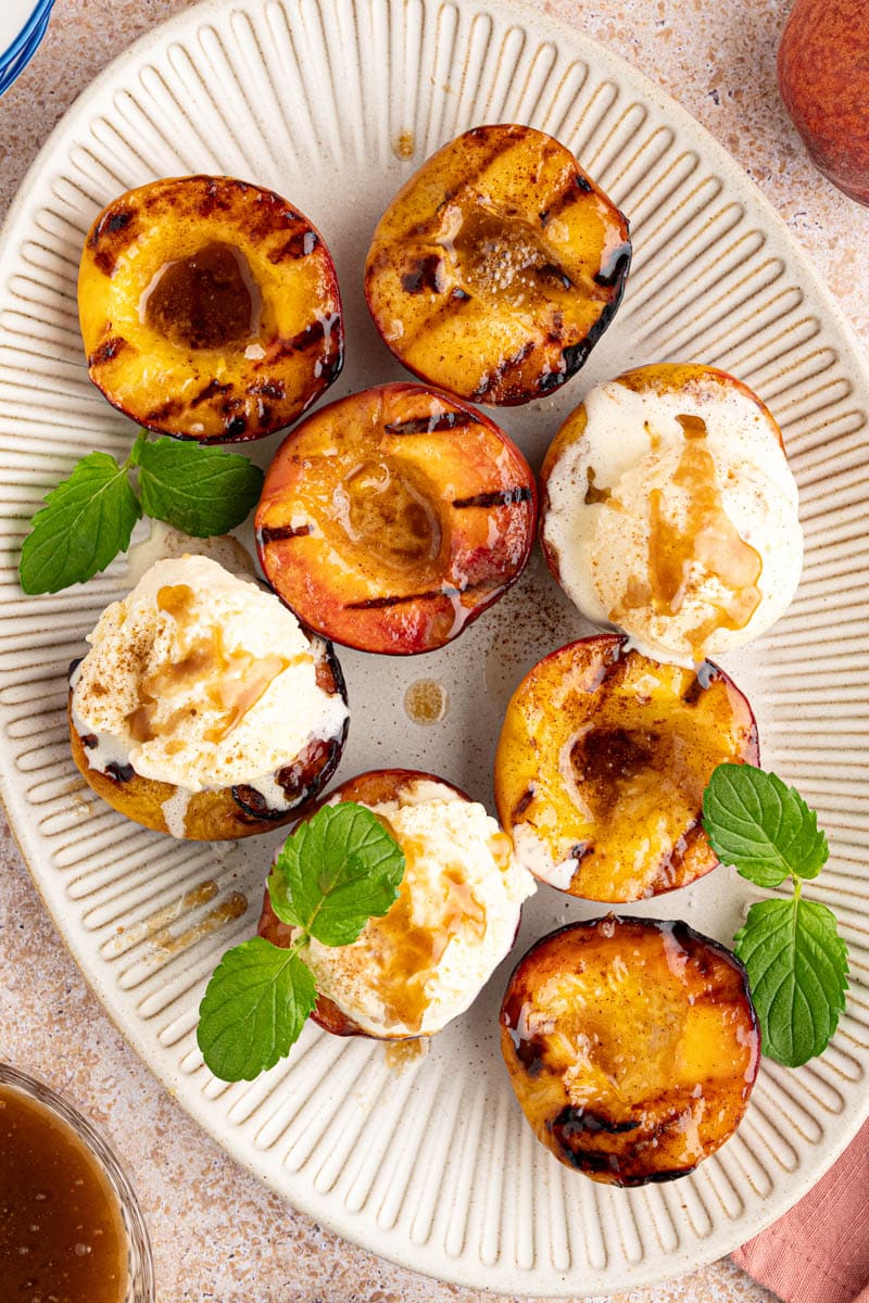 Best Ways to Serve Caramelized Peaches Top Ideas with Ice Cream or Yogurt