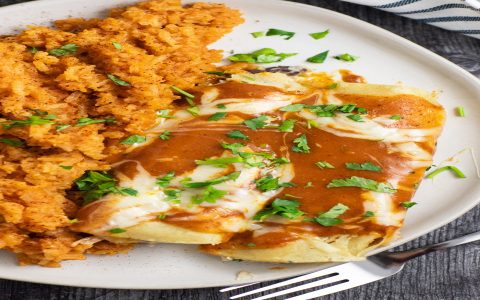 Want the best chicken and white bean enchiladas? Try our super simple recipe for dinner.