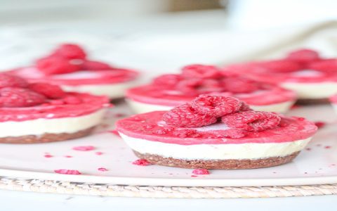 Why choose vegan raspberry lemon cake health benefits and easy baking ideas