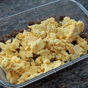Best potato egg and sausage scramble recipe for busy mornings