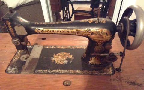 How to check old Singer sewing machine value? Tips to know its real worth