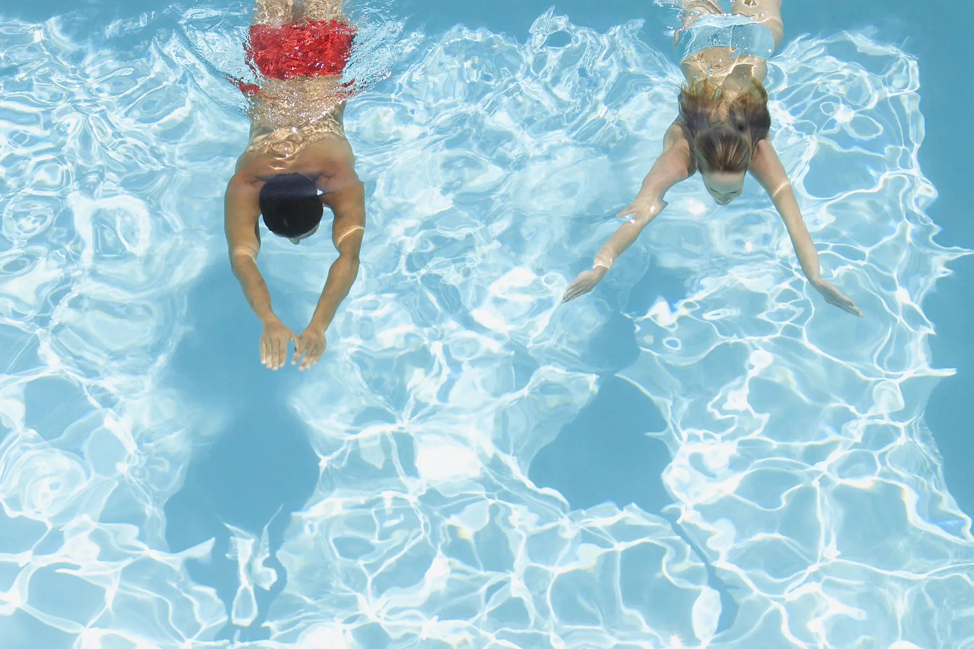 Best Time for Sumner Swimming? Find Less Crowded Hours and Tips!