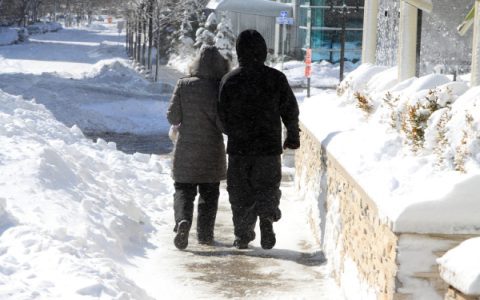 places to walk inside bad weather? top indoor locations listed now
