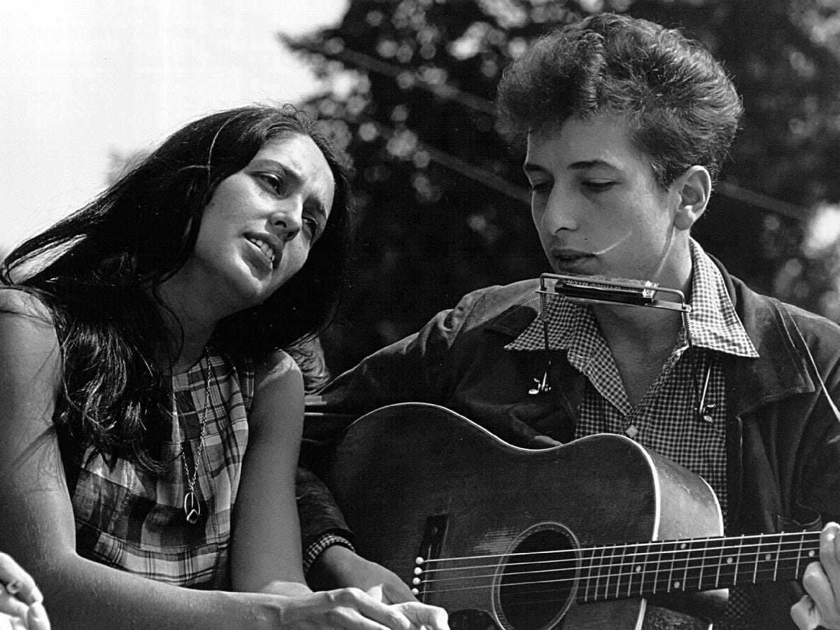 Did Joan Baez Date Bob Dylan? Learn the Real Facts Now!