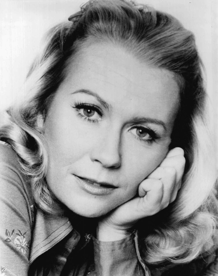 Actress Juliet Mills Today How Old Now and What She Does