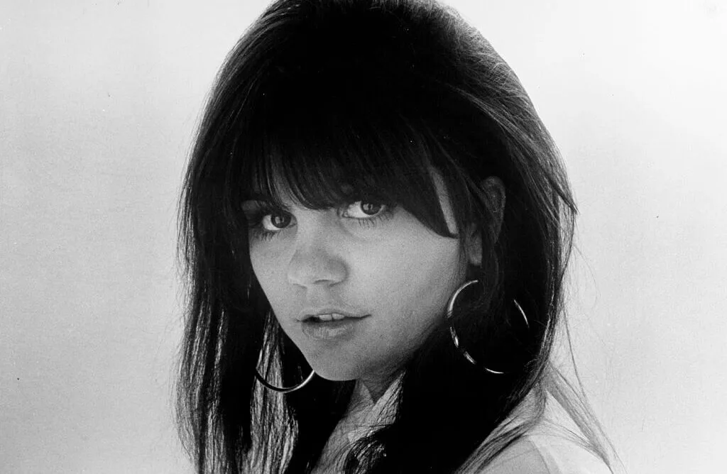 What is the story behind Long Long Time Linda Ronstadt? (Fascinating history of the hit song!)