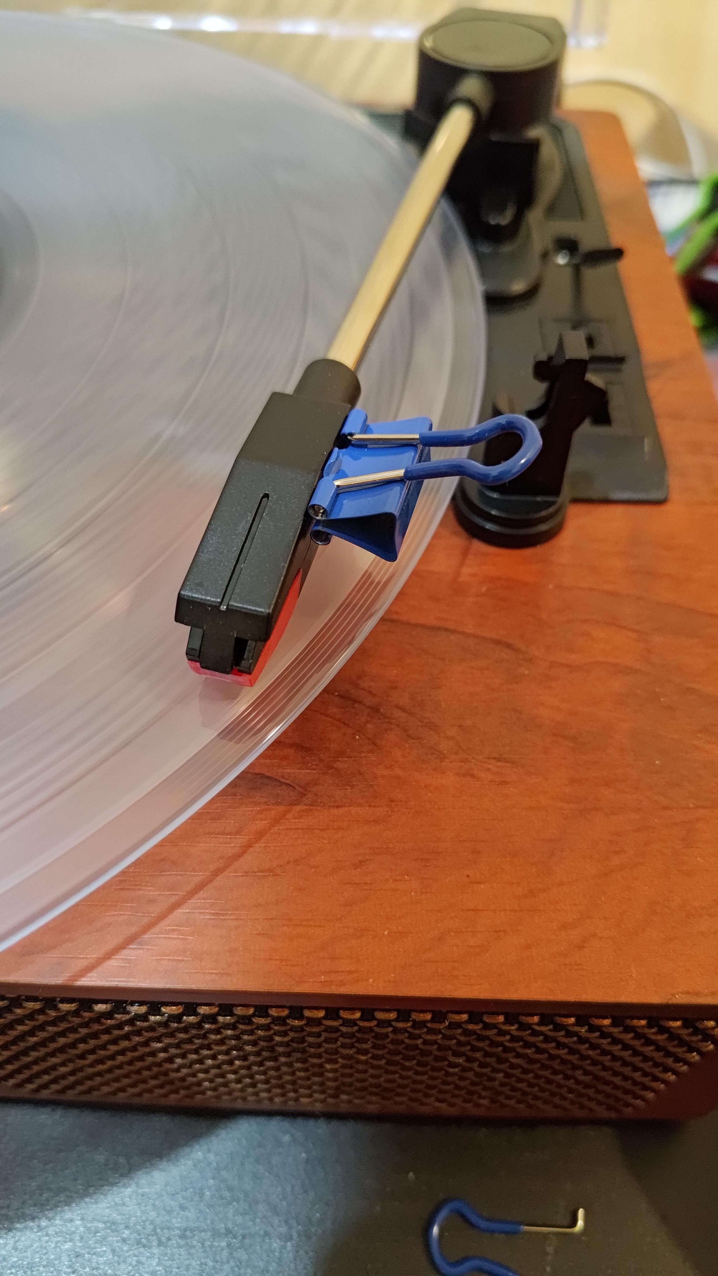Vintage Record Decks Skipping? Easy Fixes You Can Do Now!