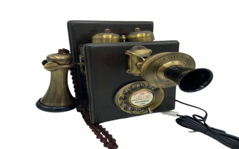 History behind antique wooden telephone? Fun facts and origins explained!