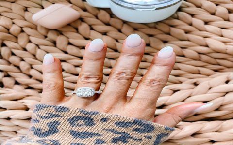 Neutral colored nail designs ideas: easy styles youll love to try.