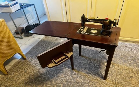 What Type Old Singer Sewing Machine Table This Is Identification Guide