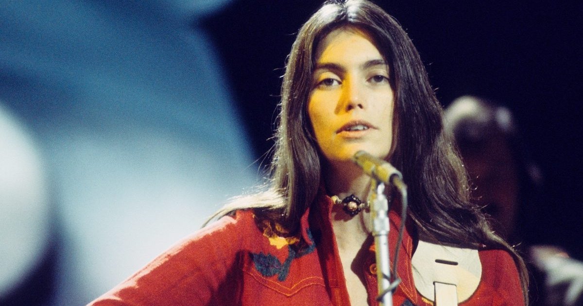 Why Young Emmylou Harris Style Still Inspires Fans Today?