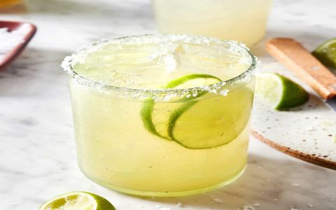 Cocktail Spots Near Me Affordable (Save Money on Great Drinks)
